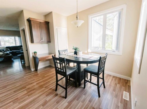 5007B 46 Street, Stettler, AB - Indoor Photo Showing Dining Room