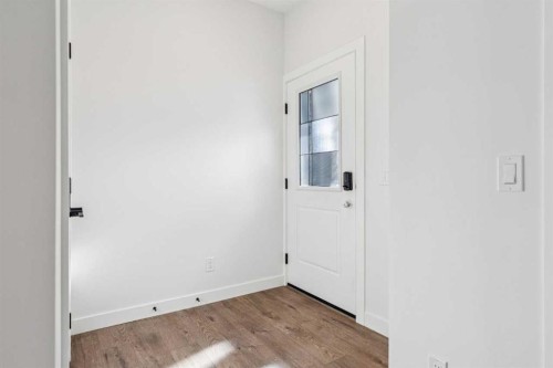 206 Sora Way Se, Calgary, AB - Indoor Photo Showing Other Room