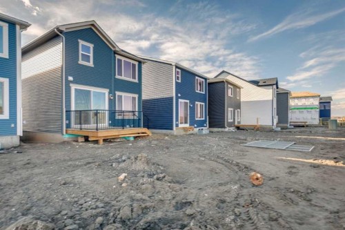 206 Sora Way Se, Calgary, AB - Outdoor