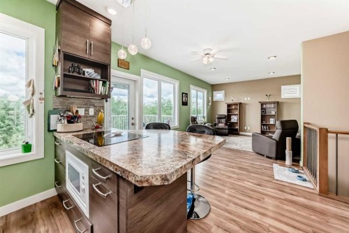 12 Beardsley Crescent, Lacombe, AB 