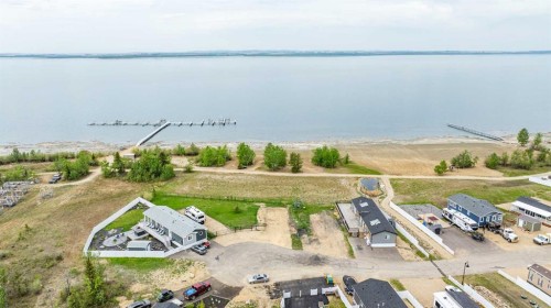 141-41310 Range Road 282, Rural Lacombe County, AB 