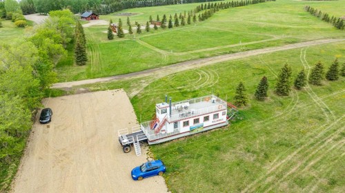 141-41310 Range Road 282, Rural Lacombe County, AB 