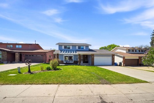 75 Hill Crescent, Red Deer, AB - Outdoor With Facade