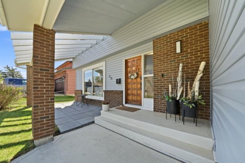 75 Hill Crescent, Red Deer, AB - Outdoor With Exterior