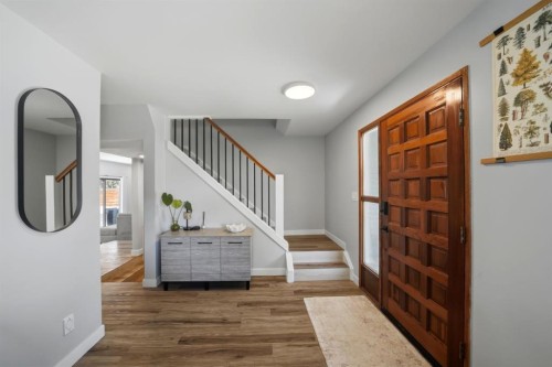 75 Hill Crescent, Red Deer, AB - Indoor Photo Showing Other Room
