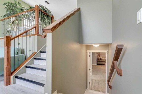 284 Vanson Close, Red Deer, AB - Indoor Photo Showing Other Room
