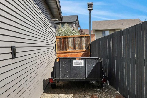 284 Vanson Close, Red Deer, AB - Outdoor With Exterior