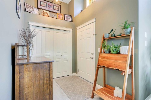 284 Vanson Close, Red Deer, AB - Indoor Photo Showing Other Room