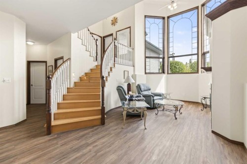 25 Fern Glade Crescent, Sylvan Lake, AB - Indoor Photo Showing Other Room