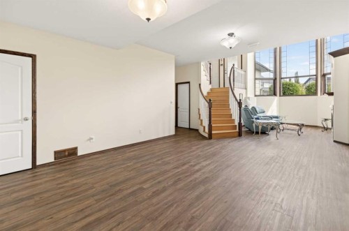 25 Fern Glade Crescent, Sylvan Lake, AB - Indoor Photo Showing Other Room