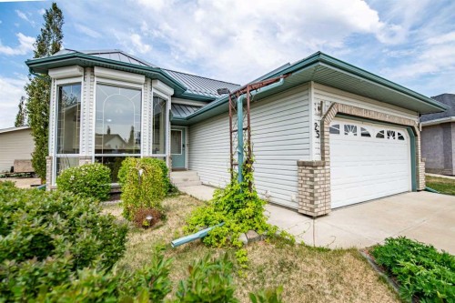 25 Fern Glade Crescent, Sylvan Lake, AB - Outdoor