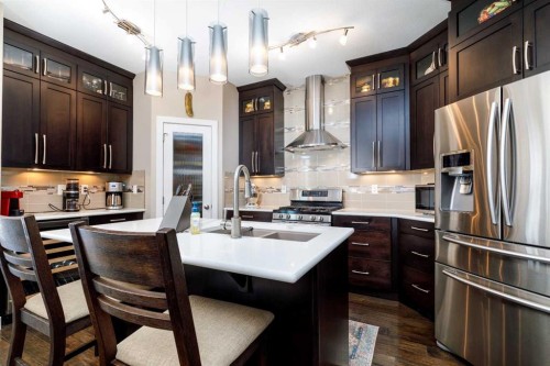 39 Thompson Crescent, Red Deer, AB - Indoor Photo Showing Kitchen With Stainless Steel Kitchen With Upgraded Kitchen