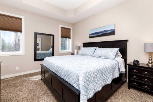 39 Thompson Crescent, Red Deer, AB - Indoor Photo Showing Bedroom