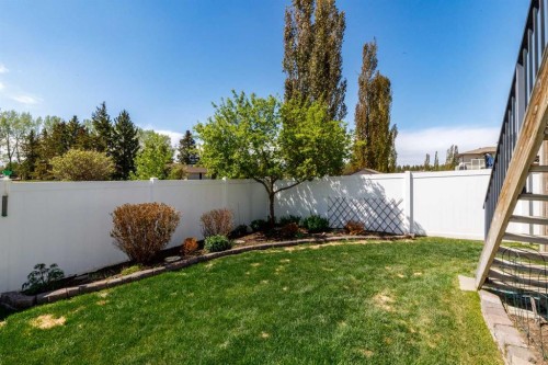 39 Thompson Crescent, Red Deer, AB - Outdoor