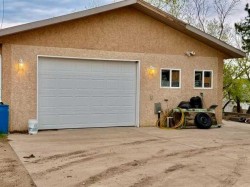 5116 48 Street Hardisty, AB T0B 1V0