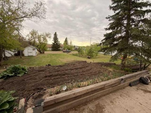 5116 48 Street, Hardisty, AB 