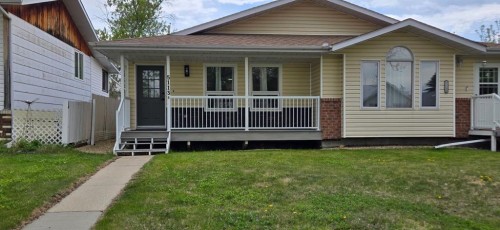 5113 A 54 Avenue  Ponoka, AB T4J 1H8