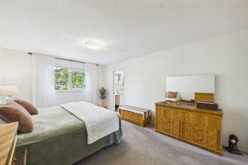 3740 43A Avenue, Red Deer, AB - Indoor Photo Showing Bedroom