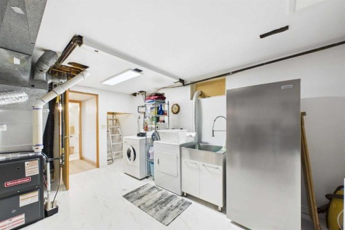 3740 43A Avenue, Red Deer, AB - Indoor Photo Showing Laundry Room