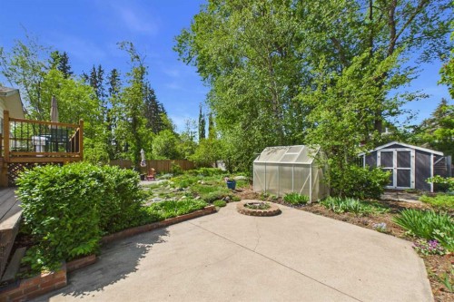 3740 43A Avenue, Red Deer, AB - Outdoor