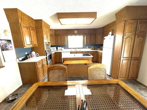 42567 Highway 856, Rural Flagstaff County, AB - Indoor