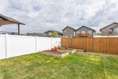 71 Bardwell Way, Sylvan Lake, AB - Outdoor
