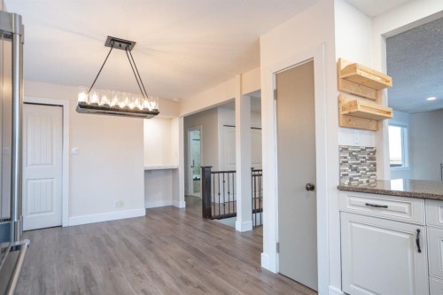 3 Montcalm Avenue, Camrose, AB - Indoor Photo Showing Other Room