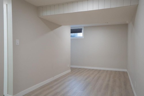 3 Montcalm Avenue, Camrose, AB - Indoor Photo Showing Other Room