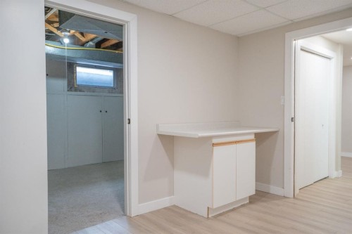 3 Montcalm Avenue, Camrose, AB - Indoor Photo Showing Other Room