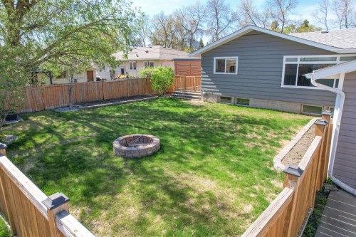 3 Montcalm Avenue, Camrose, AB - Outdoor