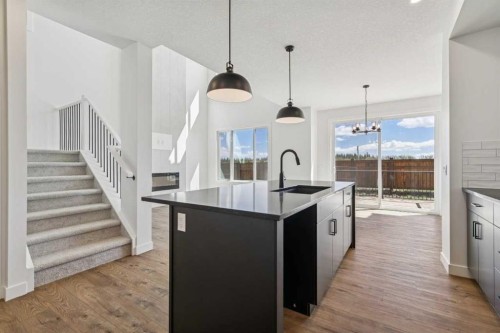 73 Sora Gate Se, Calgary, AB - Indoor Photo Showing Kitchen With Upgraded Kitchen