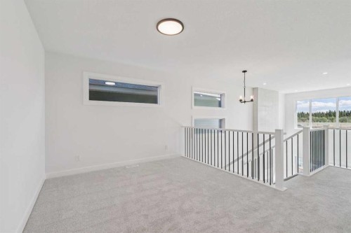 73 Sora Gate Se, Calgary, AB - Indoor Photo Showing Other Room
