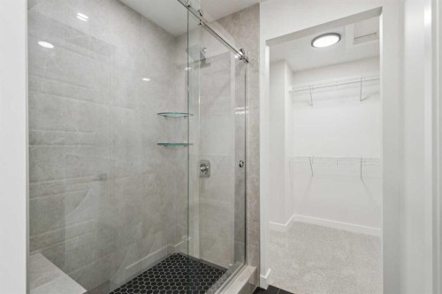 73 Sora Gate Se, Calgary, AB - Indoor Photo Showing Bathroom