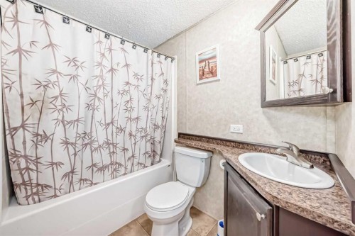 76 Westwood Court, Innisfail, AB 