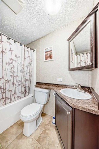 76 Westwood Court, Innisfail, AB 