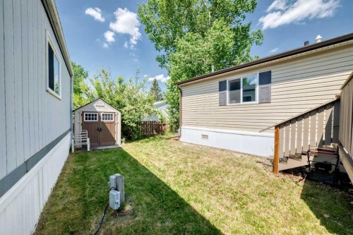 76 Westwood Court, Innisfail, AB 