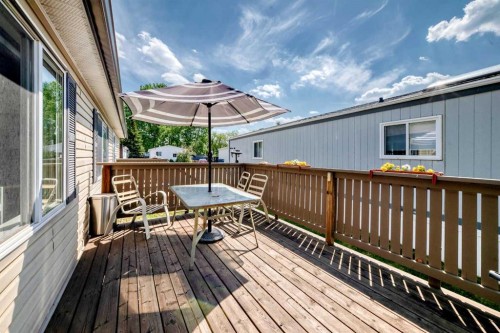76 Westwood Court, Innisfail, AB 