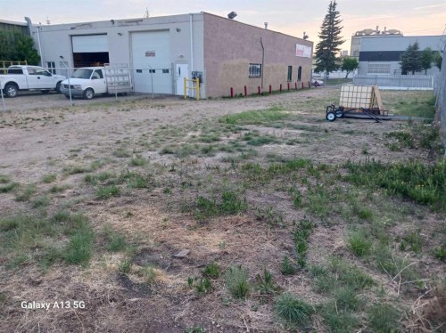 6789 52 Avenue, Red Deer, AB 