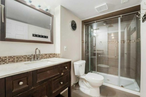 1406 High Country Drive Nw, High River, AB - Indoor Photo Showing Bathroom