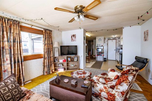 8 52 Street, Bluffton, AB - Indoor