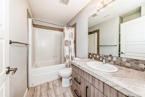 739 Cypress Lane, Springbrook, AB 