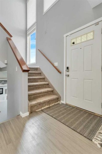 182 Kidd Close, Red Deer, AB - Indoor Photo Showing Other Room
