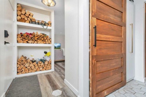 31 Macfarlane Avenue, Red Deer, AB - Indoor Photo Showing Other Room
