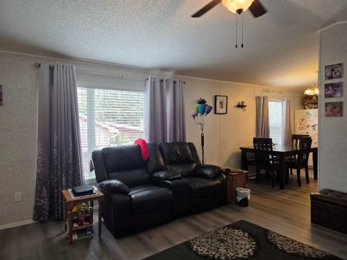 5012 53 Avenue, Breton, AB 