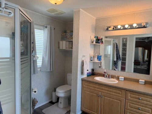 5012 53 Avenue, Breton, AB 