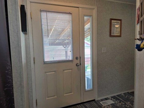 5012 53 Avenue, Breton, AB 