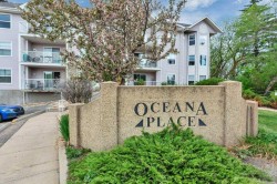 103-5435 Lakeshore Drive Sylvan Lake, AB T4S 1E8