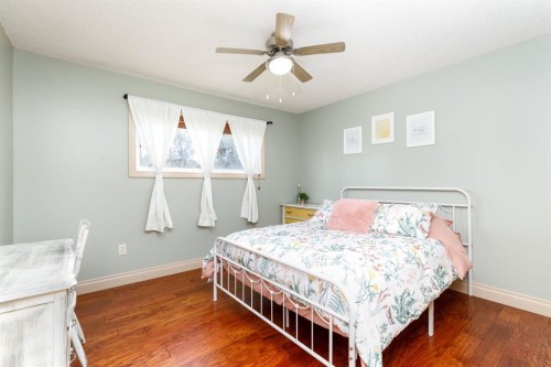 1805 27 Avenue, Delburne, AB - Indoor Photo Showing Bedroom