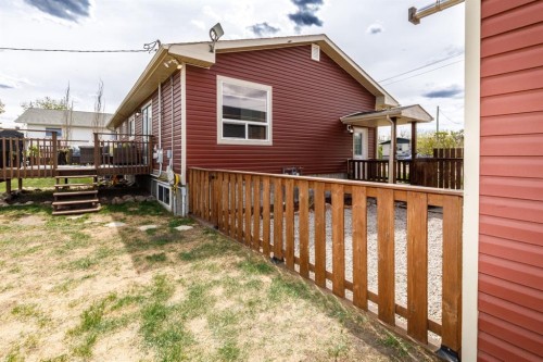 1805 27 Avenue, Delburne, AB - Outdoor With Deck Patio Veranda With Exterior