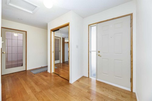 59-2816 Botterill Crescent, Red Deer, AB - Indoor Photo Showing Other Room
